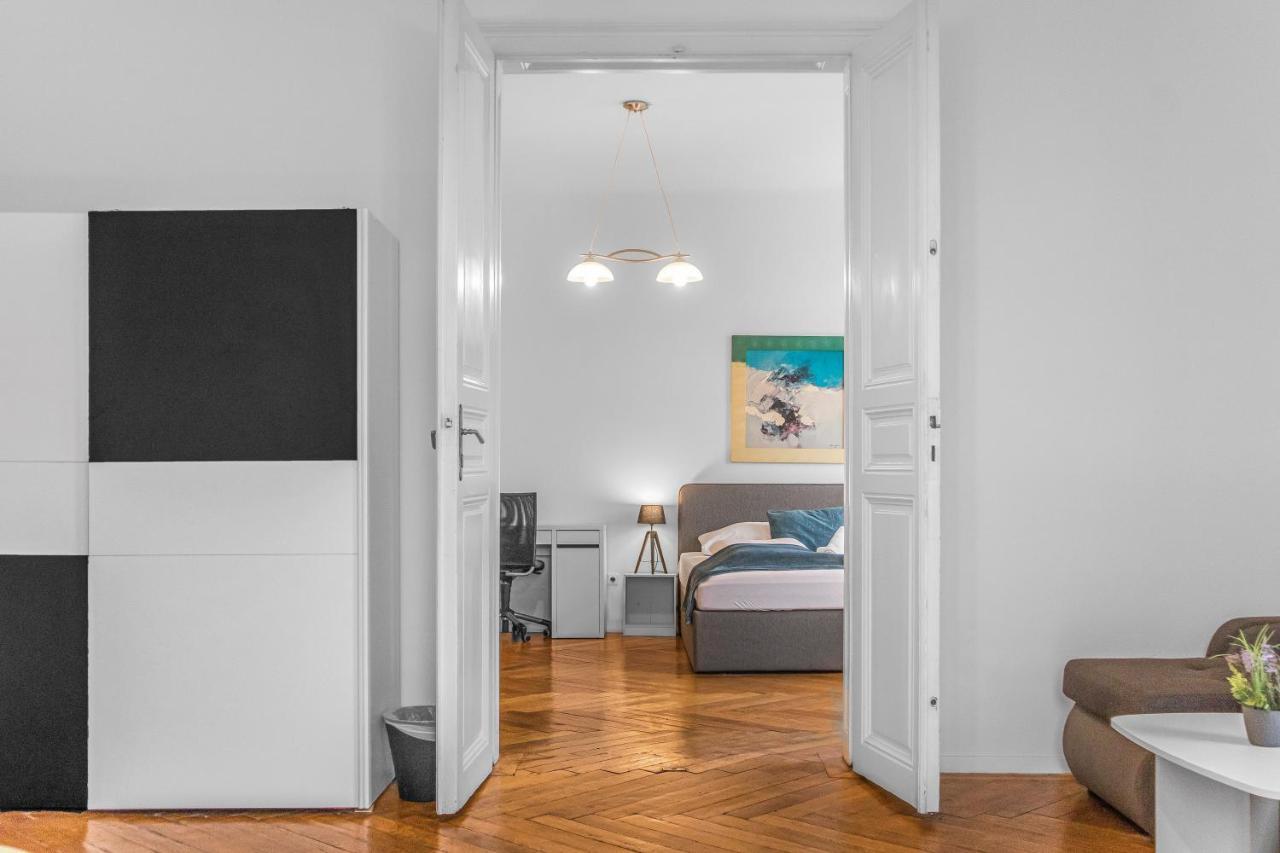 Roomy 2Br Apt. Near Akh -Perfect For Longstays ウィーン エクステリア 写真